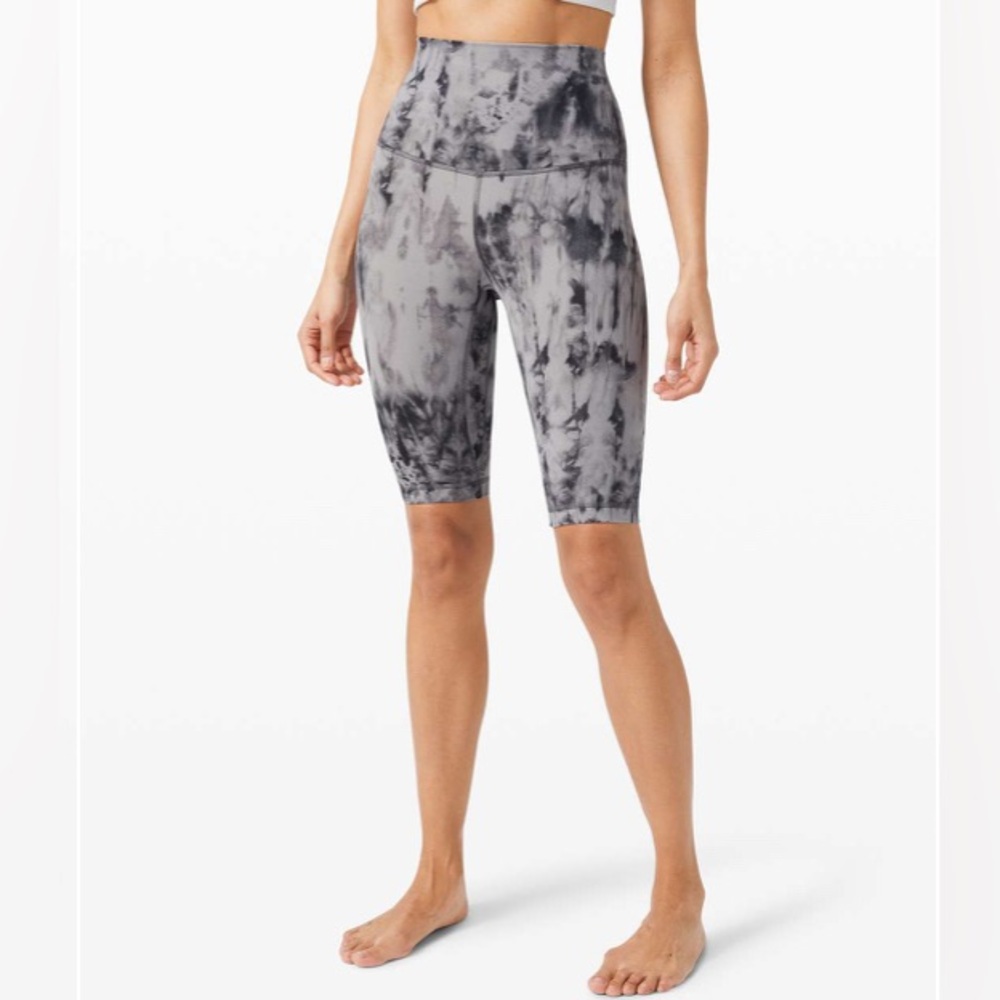 Lululemon Align Super High Rise Short size 2